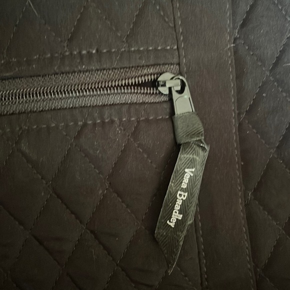 Black quilted Vera Bradley tote, silver toggle, excellent condition no tags, - Picture 6 of 13